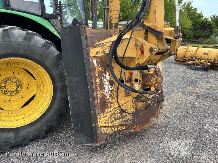 image for item FC5647 2003 John Deere 6420 tractor
