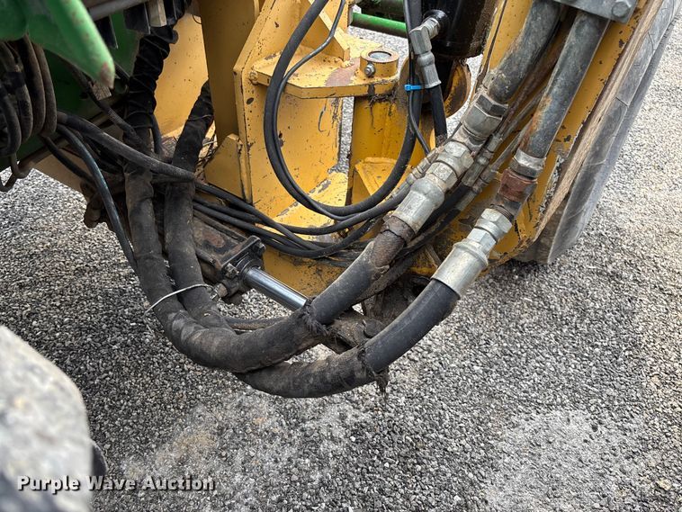image for item FC5647 2003 John Deere 6420 tractor