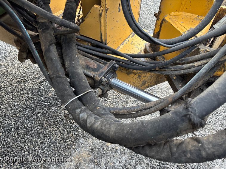 image for item FC5647 2003 John Deere 6420 tractor