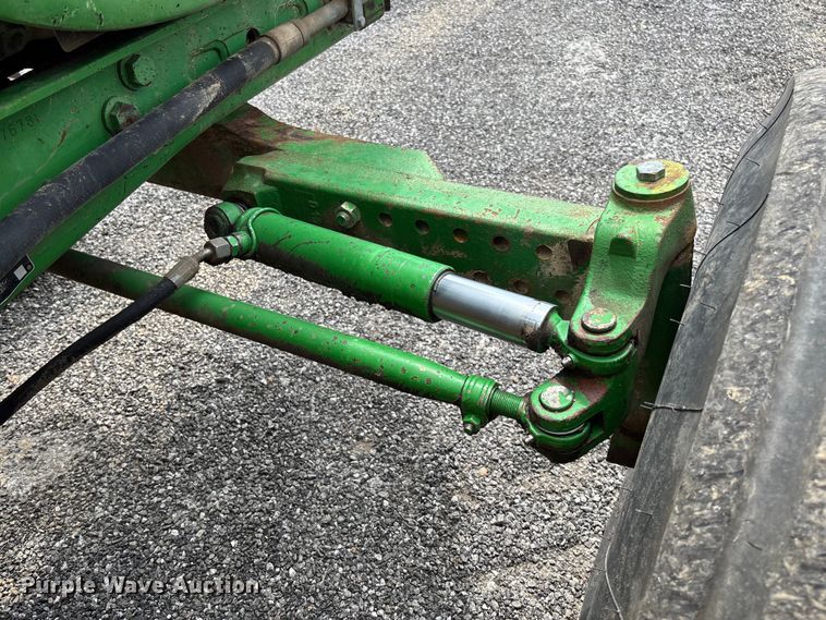 image for item FC5647 2003 John Deere 6420 tractor