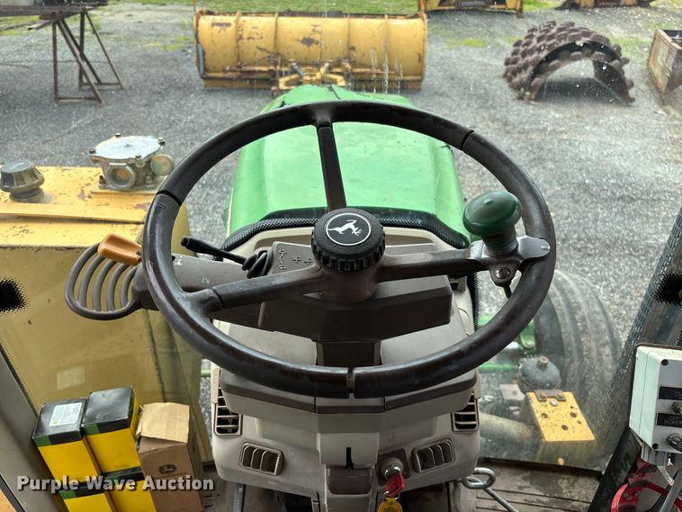 image for item FC5647 2003 John Deere 6420 tractor