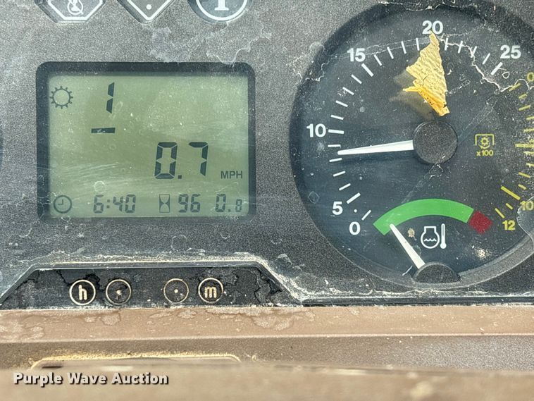 image for item FC5647 2003 John Deere 6420 tractor
