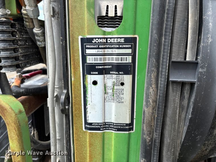 image for item FC5647 2003 John Deere 6420 tractor