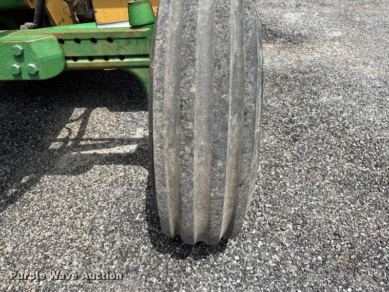 image for item FC5647 2003 John Deere 6420 tractor