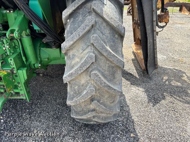 image for item FC5647 2003 John Deere 6420 tractor