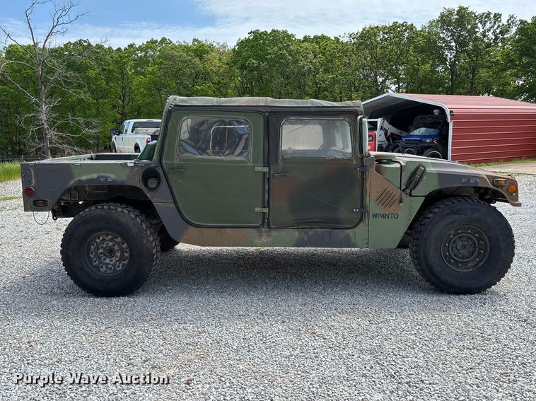 image for item FC5648 1990 AM General M998 SUV