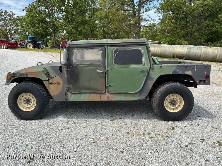 image for item FC5648 1990 AM General M998 SUV