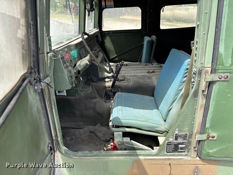image for item FC5648 1990 AM General M998 SUV