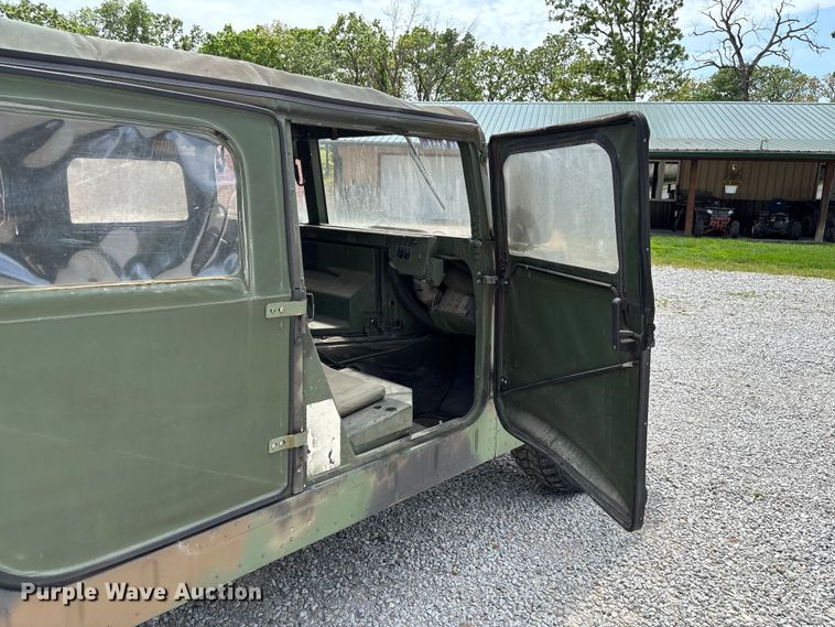 image for item FC5648 1990 AM General M998 SUV