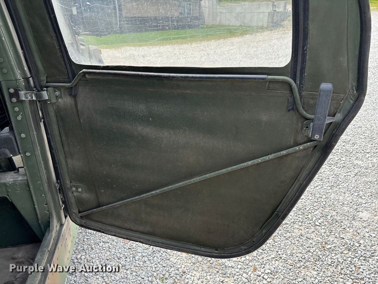 image for item FC5648 1990 AM General M998 SUV