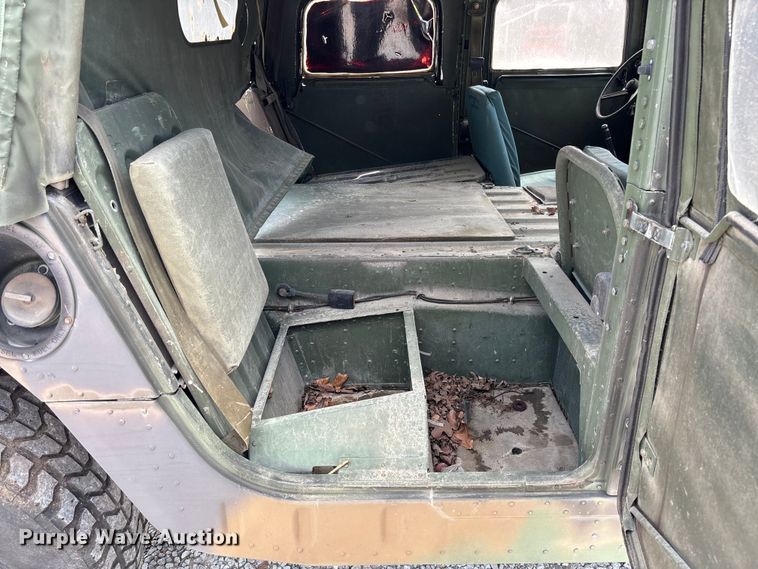 image for item FC5648 1990 AM General M998 SUV