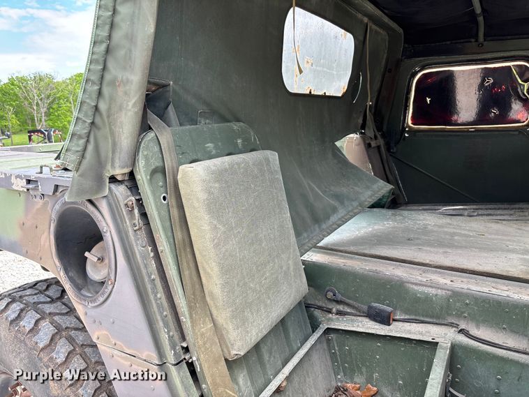 image for item FC5648 1990 AM General M998 SUV