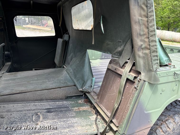 image for item FC5648 1990 AM General M998 SUV