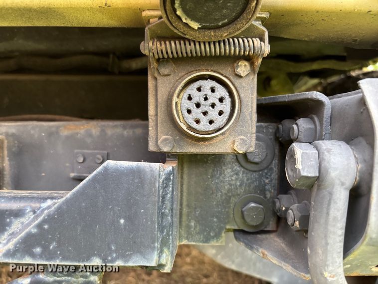 image for item FC5660 1987 AM General HMMWV SUV
