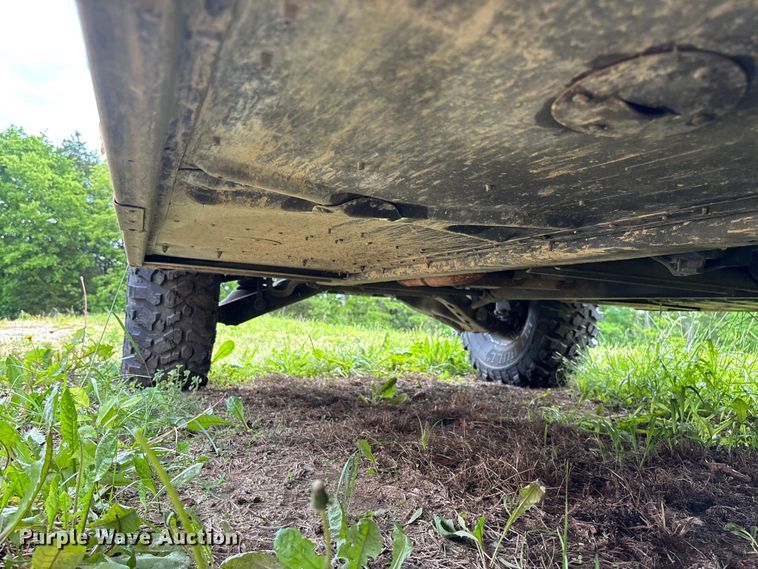 image for item FC5660 1987 AM General HMMWV SUV