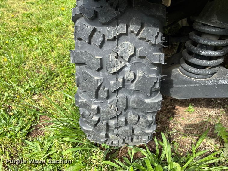 image for item FC5660 1987 AM General HMMWV SUV