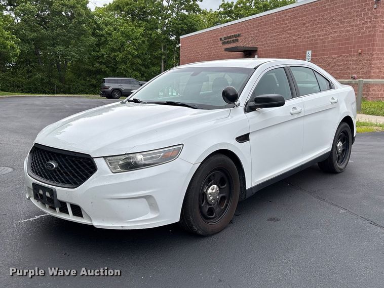 image for item FC5668 2014 Ford Taurus Police Interceptor 