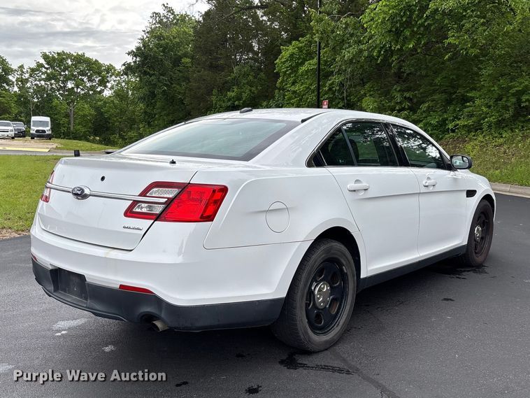 image for item FC5668 2014 Ford Taurus Police Interceptor 