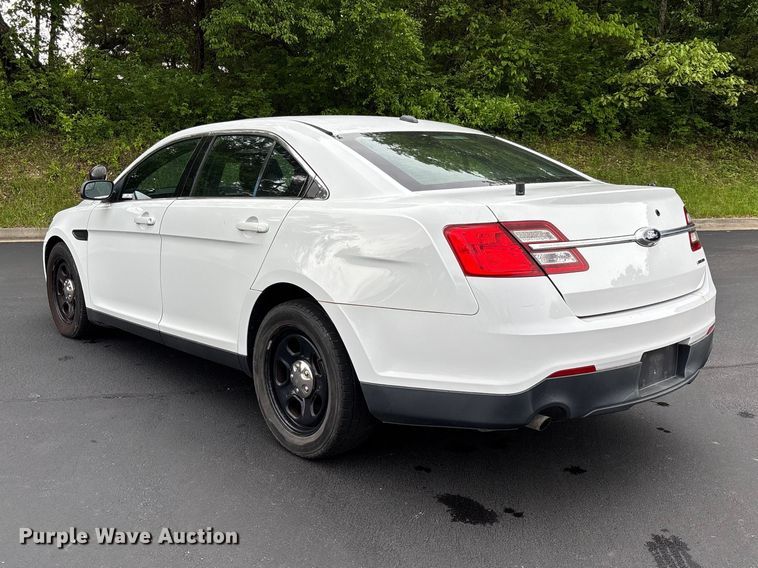image for item FC5668 2014 Ford Taurus Police Interceptor 