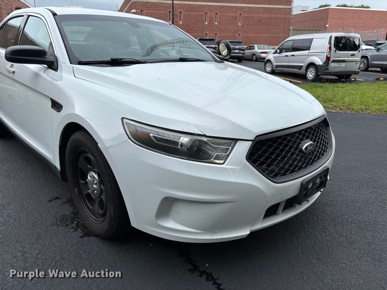 image for item FC5668 2014 Ford Taurus Police Interceptor 