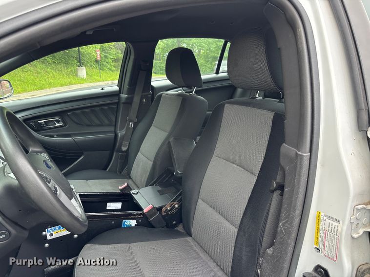 image for item FC5668 2014 Ford Taurus Police Interceptor 