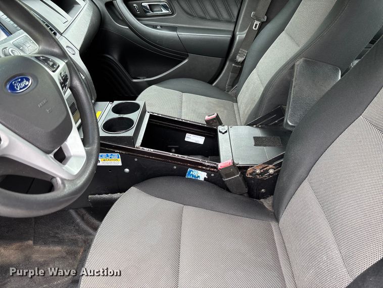 image for item FC5668 2014 Ford Taurus Police Interceptor 