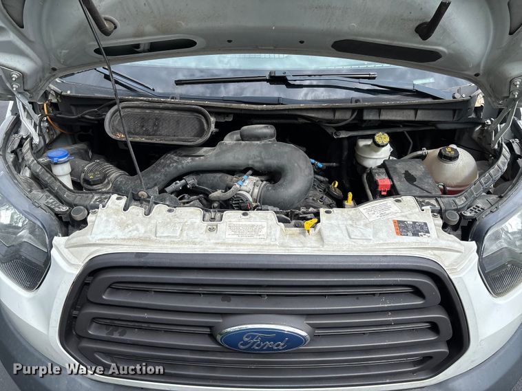 image for item FC5671 2017 Ford Transit 150 van