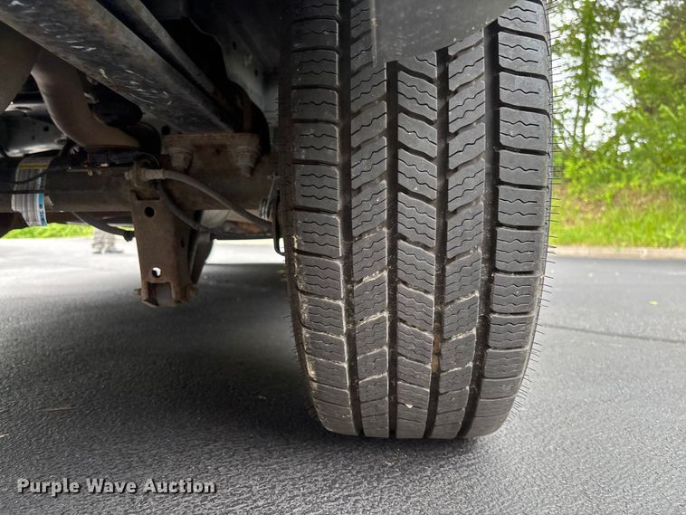 image for item FC5671 2017 Ford Transit 150 van