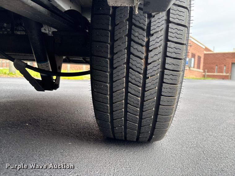 image for item FC5671 2017 Ford Transit 150 van