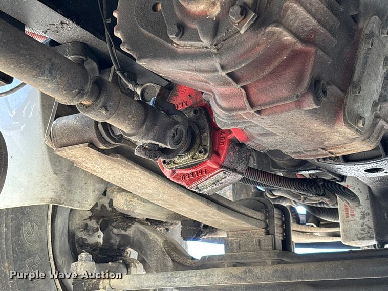 image for item FC5680 2014 International 4300 vacuum truck