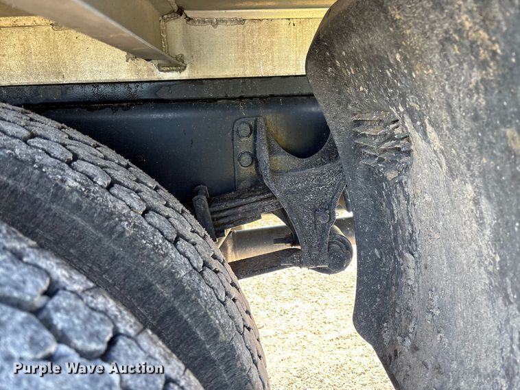 image for item FC5680 2014 International 4300 vacuum truck