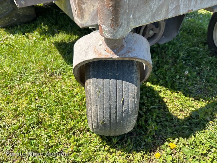 image for item FC5682 Grasshopper 729T6 ZTR lawn mower