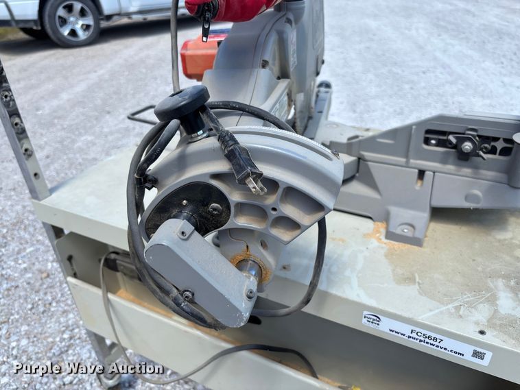 image for item FC5687 Milwaukee 10