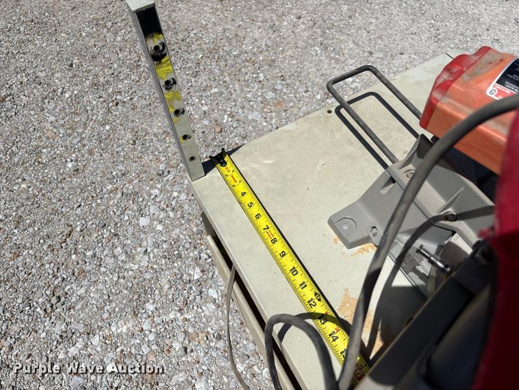 image for item FC5687 Milwaukee 10