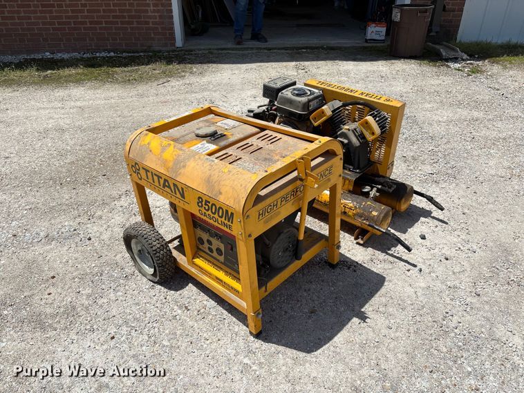 image for item FC5689 Titan generator