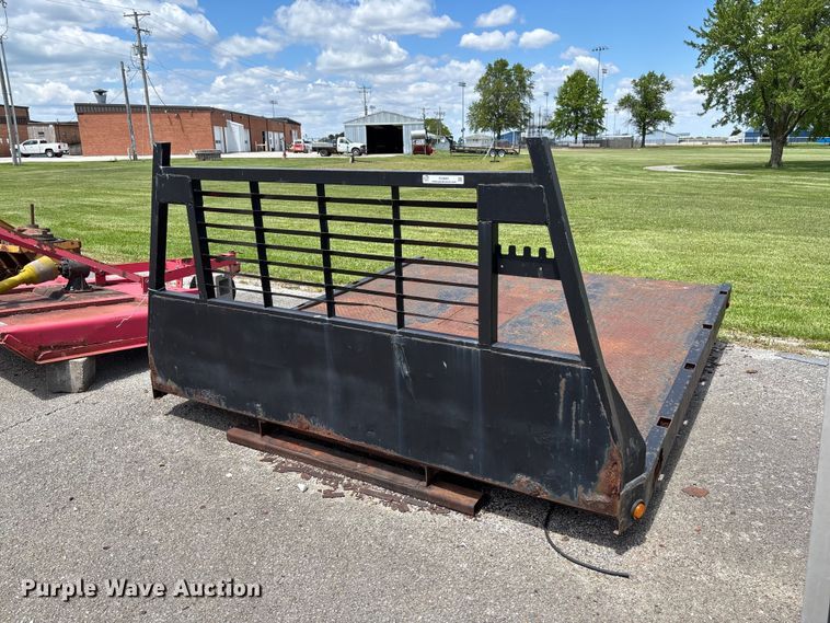 image for item FC5691 Flatbed
