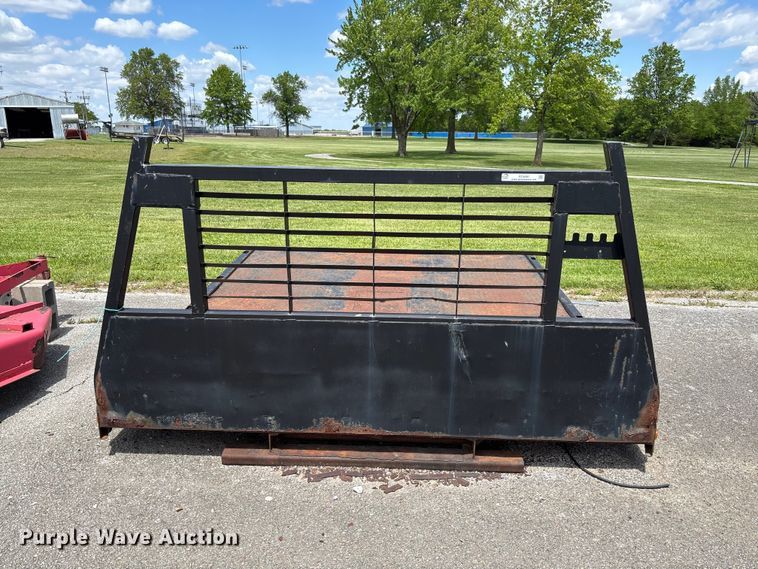 image for item FC5691 Flatbed