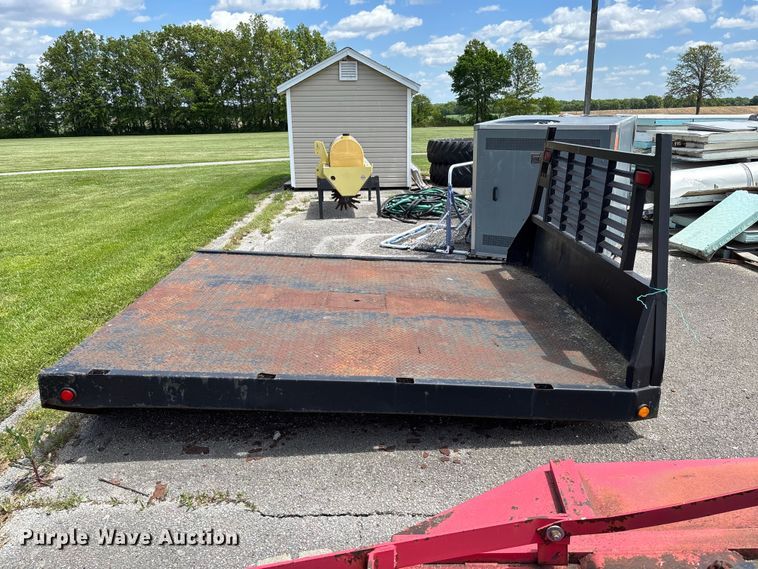 image for item FC5691 Flatbed