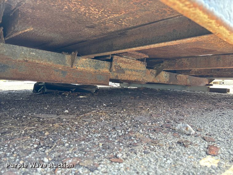 image for item FC5691 Flatbed