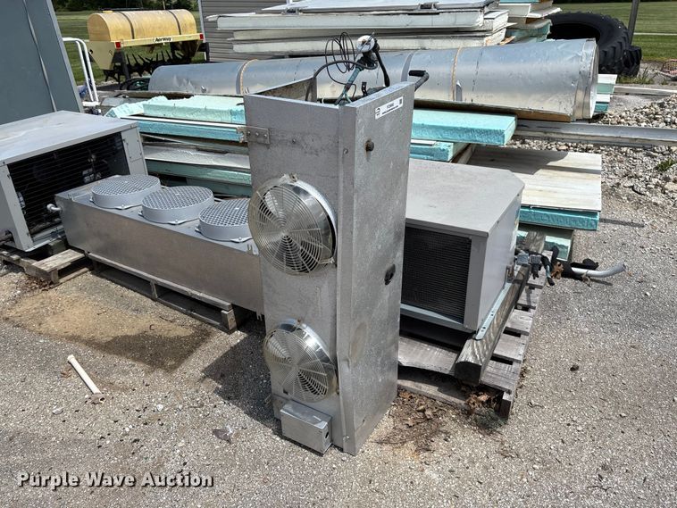 image for item FC5692 Walk-in freezer