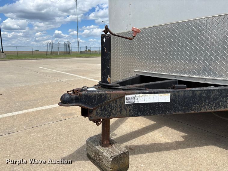 image for item FC5693 2004 Doolittle enclosed cargo trailer
