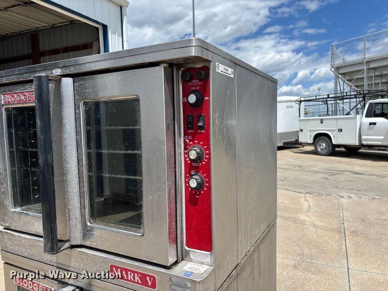 image for item FC5694 Blodgett Mark V convection oven