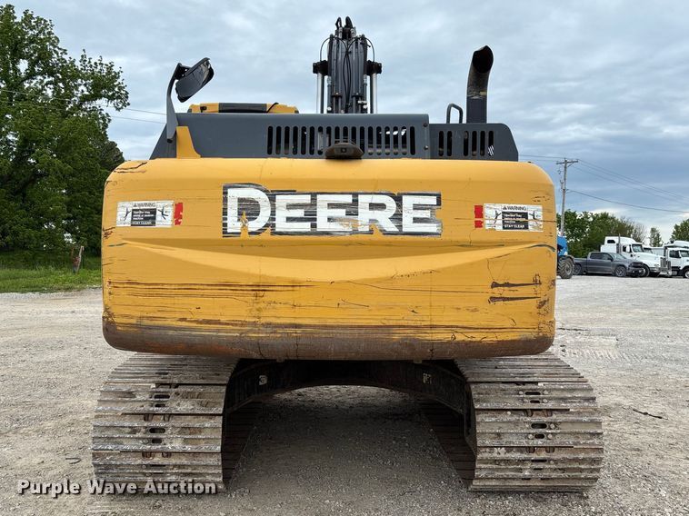 image for item FC5698 2013 John Deere 210G excavator