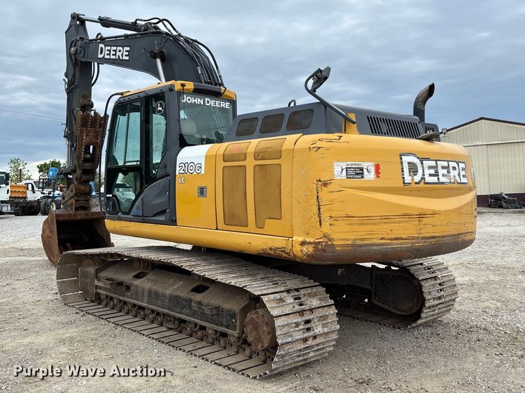image for item FC5698 2013 John Deere 210G excavator