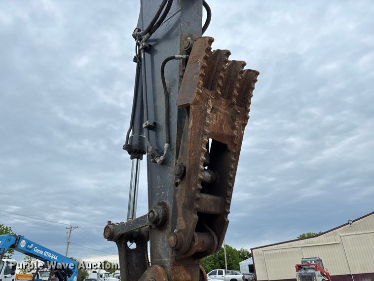 image for item FC5698 2013 John Deere 210G excavator