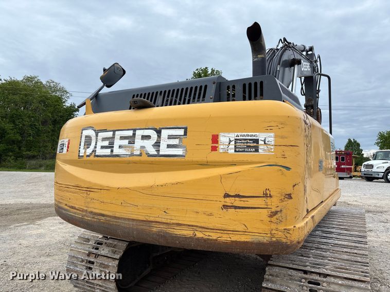 image for item FC5698 2013 John Deere 210G excavator