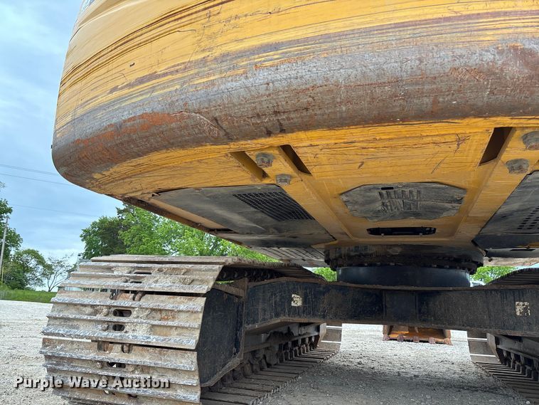 image for item FC5698 2013 John Deere 210G excavator