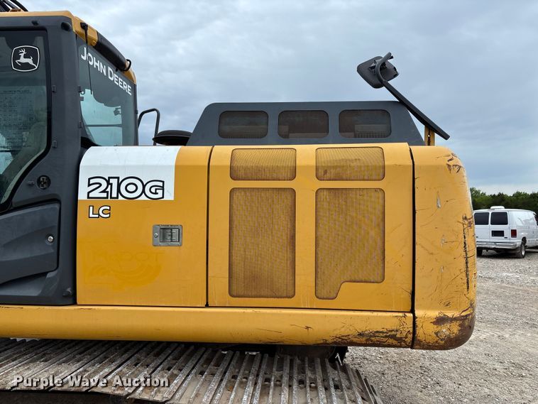 image for item FC5698 2013 John Deere 210G excavator