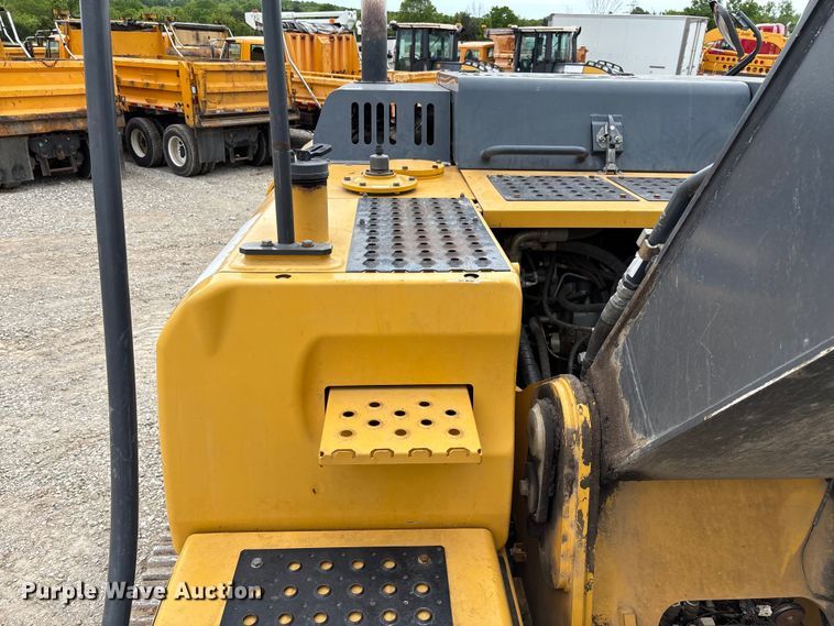 image for item FC5698 2013 John Deere 210G excavator