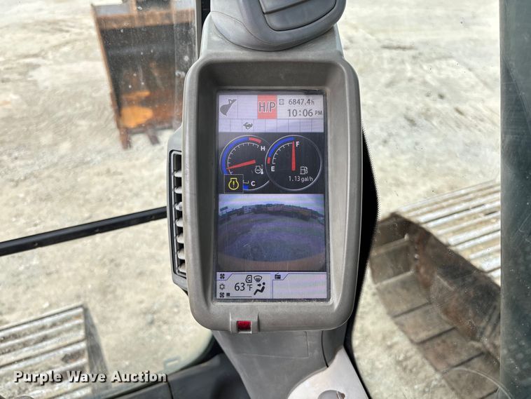 image for item FC5698 2013 John Deere 210G excavator